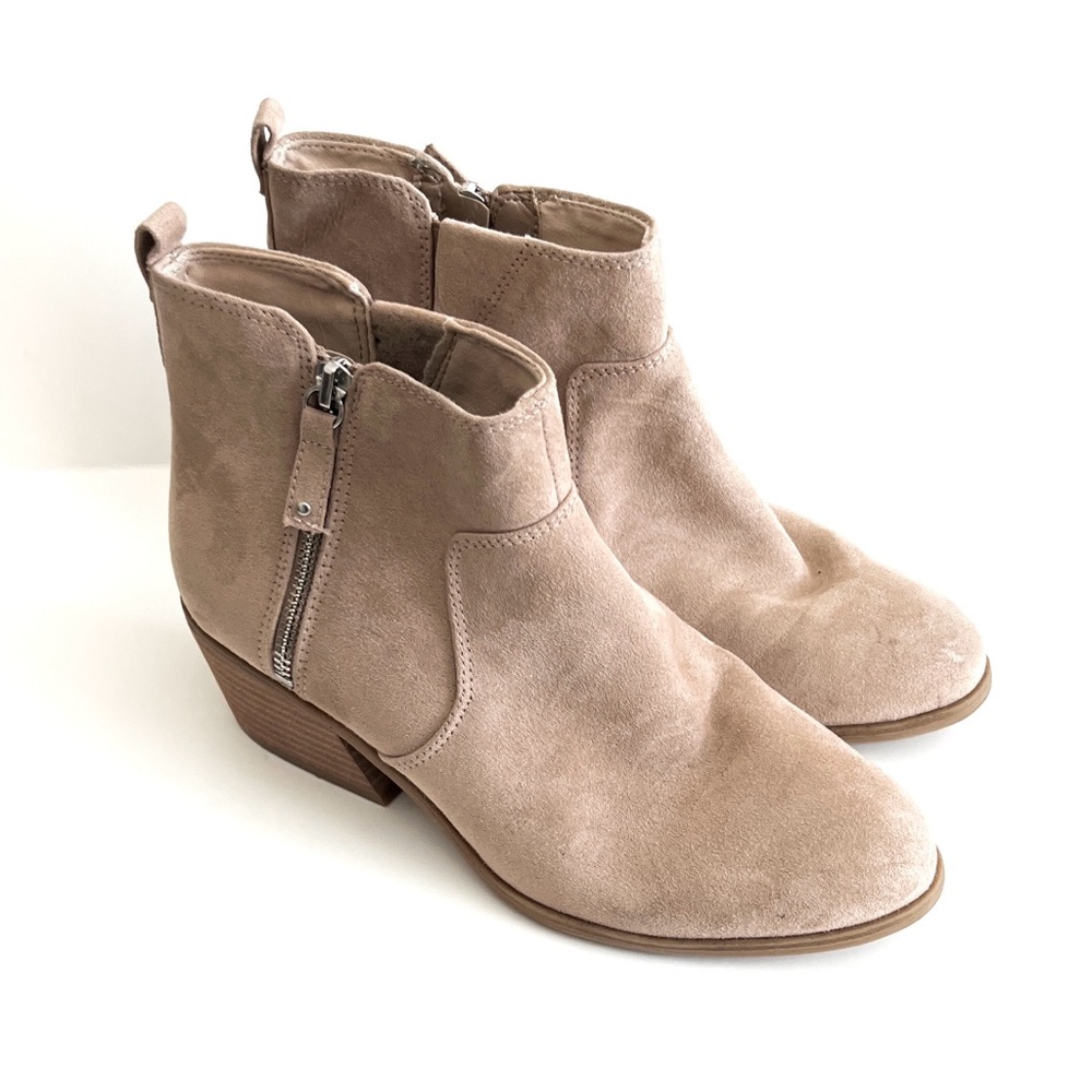Dr. Scholl's Lawless Suede Side Zipper Ankle Booties